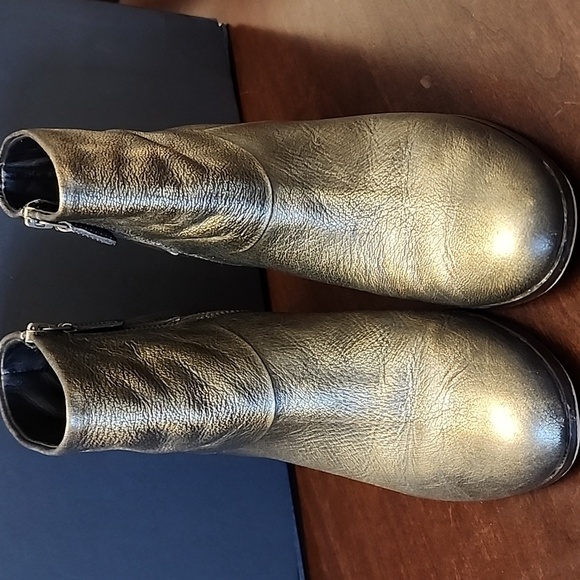 Cole Haan Nike Air Metallic boots Size 7B - Picture 1 of 8